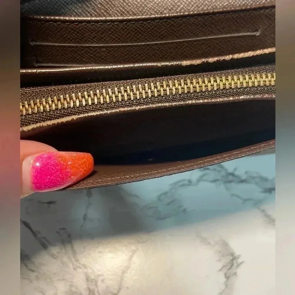 #191 Louis Vuitton Tresor Damier Ebene Bifold Wallet